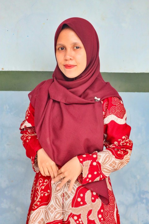Iva No_my Sakinah, S.S. 